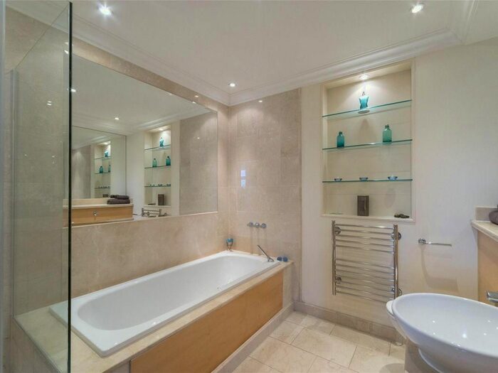 5 Bedroom Terraced House To Rent In Whitcome Mews, Richmond, TW9