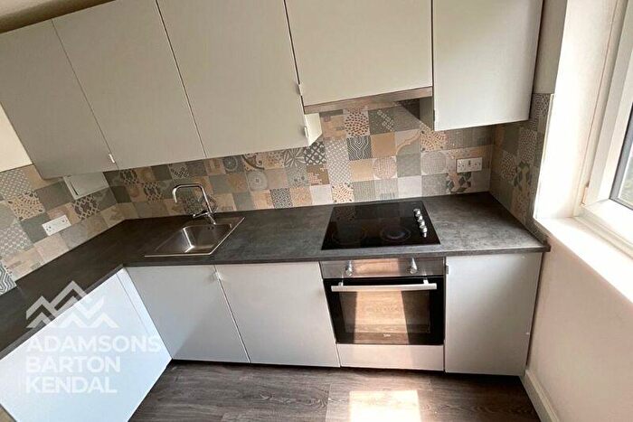 1 Bedroom Flat To Rent In Bamford Court, Bamford, Rochdale, OL11