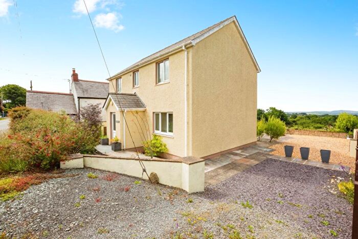 3 Bedroom Detached House For Sale In Coed Y Bryn, Llandysul, SA44