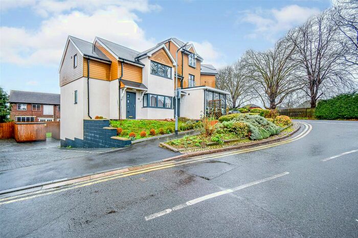 1 Bedroom Maisonette To Rent In St Marks Road, Maidenhead, SL6