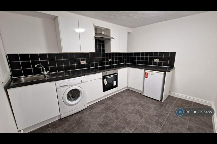 Studio To Rent In John Street, Haslingden, Rossendale, BB4