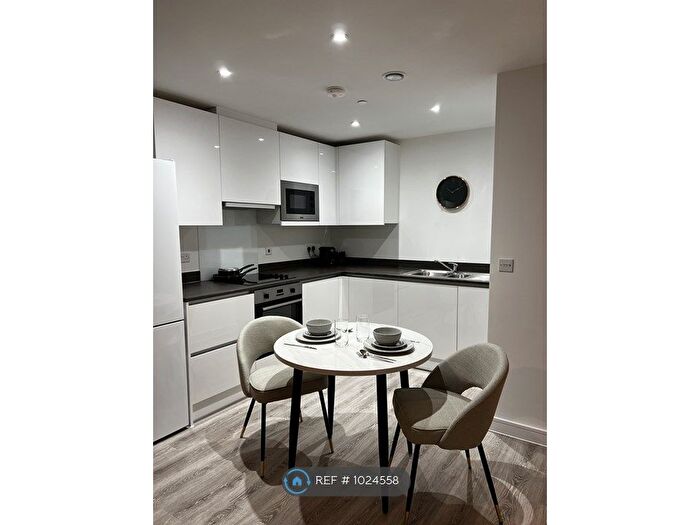 1 Bedroom Flat To Rent In Macarthur House, Derby, DE1