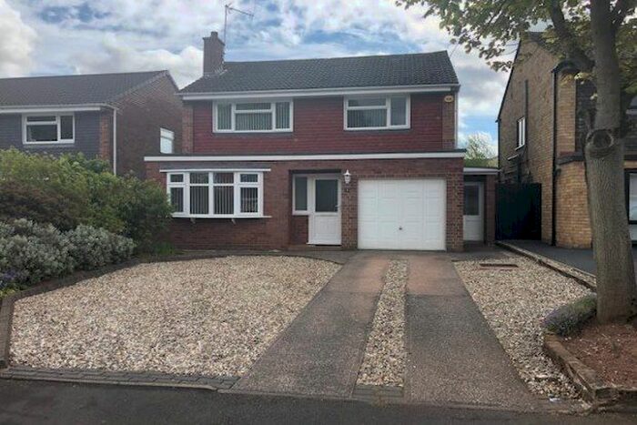 4 Bedroom Detached House To Rent In Glastonbury Close, Stafford, ST17