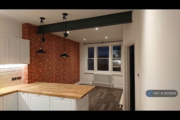 4 Bedroom Terraced House To Rent In Clifton Rise, London, SE14