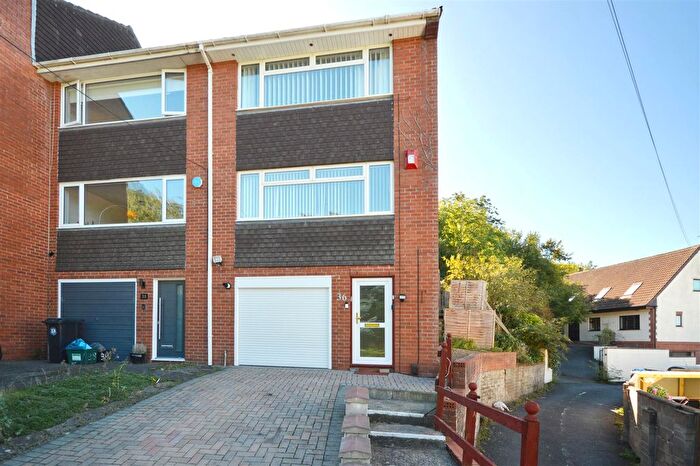 3 Bedroom End Of Terrace House For Sale In Nibletts Hill, St George, Bristol, BS5