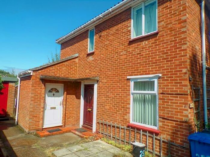 2 Bedroom Flat To Rent In The Avenues, NR4