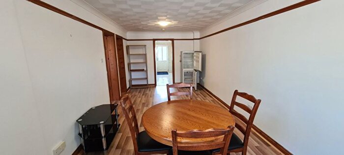 1 Bedroom Flat To Rent In Eltisley Avenue, Newnham, Cambridgeshire, CB3