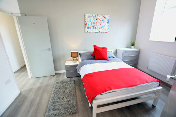 1 Bedroom Property To Rent In Apartment, Oxford House, St James Street, Daventry, NN11