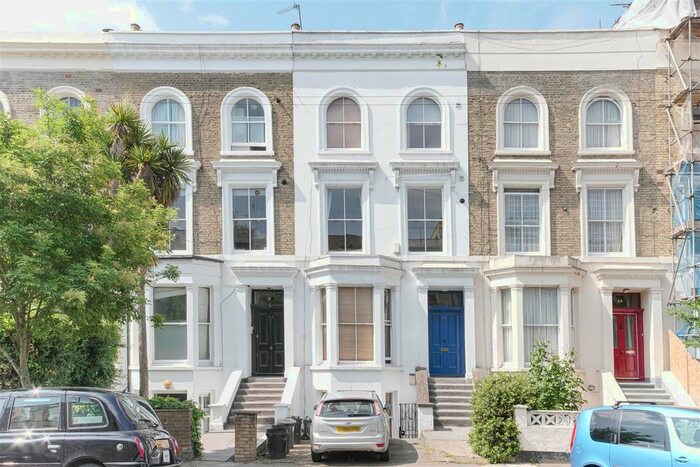 1 Bedroom Flat To Rent In Yonge Park, Finsbury Park, N4