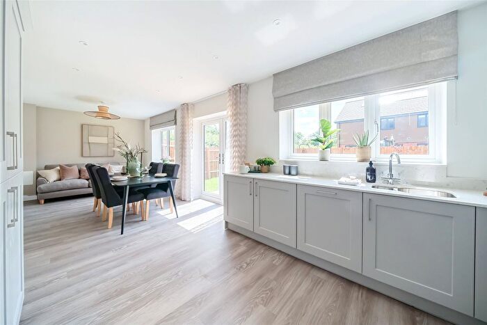 4 Bedroom Detached House For Sale In Tigermoth Drive, Stoke Orchard, Cheltenham, GL52