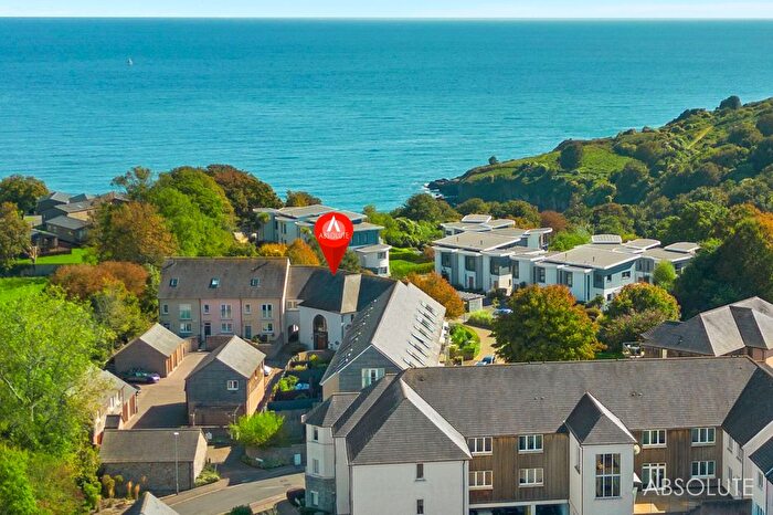 2 Bedroom Flat For Sale In St. Marys Hill, Brixham, TQ5