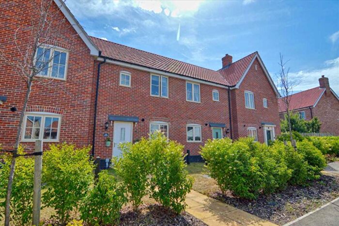 2 Bedroom Terraced House For Sale In Middleton Mews, Brightlingsea, CO7