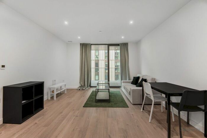 1 Bedroom Flat To Rent In Coster Avenue, Hackney, London, N4