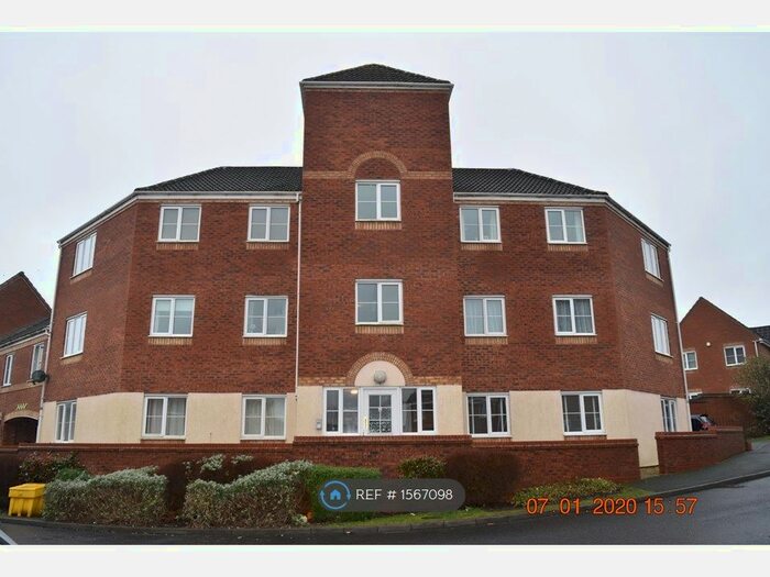 2 Bedroom Maisonette To Rent In St. Johns Close, Burntwood, WS7