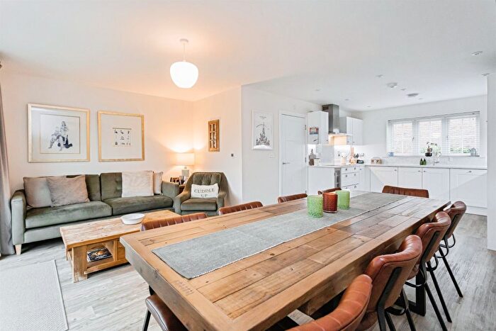 4 Bedroom Detached House For Sale In Walder Close, Bolney, Haywards Heath, RH17