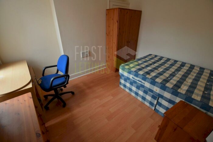 4 Bedroom Terraced House To Rent In Lytton Road, Clarendon Park, LE2