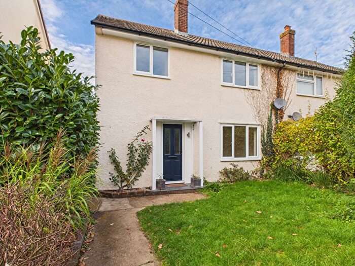 3 Bedroom Semi-Detached House To Rent In Landseer Close, Tonbridge, TN10