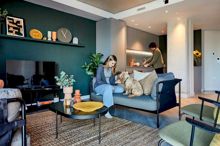 3 Bedroom Apartment To Rent In Wharf Approach, Leeds, West Yorkshire, LS1