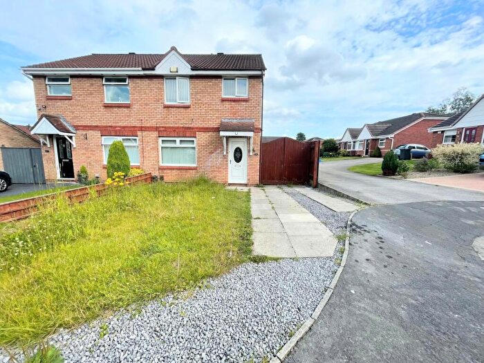 3 Bedroom Semi-Detached House To Rent In Mendip Grove, Haughton, Darlington, DL1