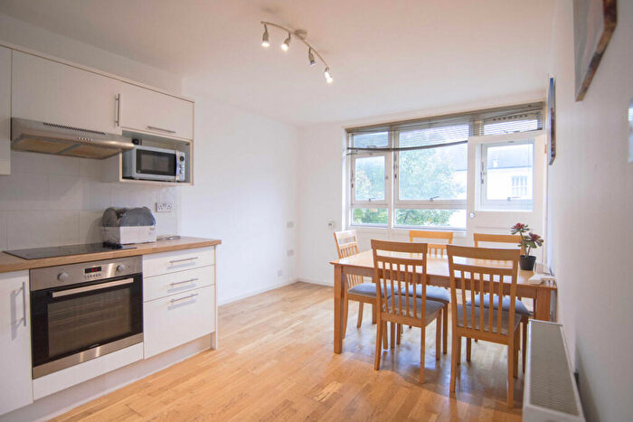 5 Bedroom Apartment For Sale In Watford Close, London, SW11
