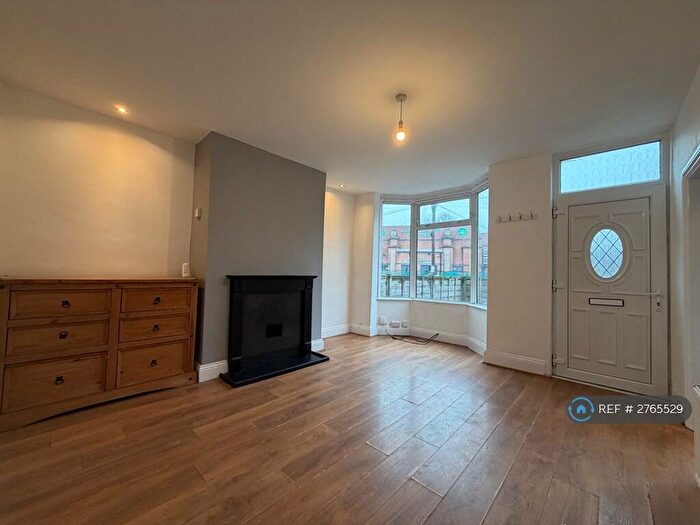 2 Bedroom Terraced House To Rent In Brooklyn Terrace, Leeds, LS12