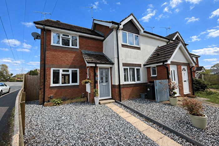 2 Bedroom End Of Terrace House For Sale In Pony Drive, Upton, Poole, BH16