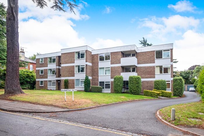 1 Bedroom Apartment To Rent In Upper Edgeborough Road, Guildford, GU1