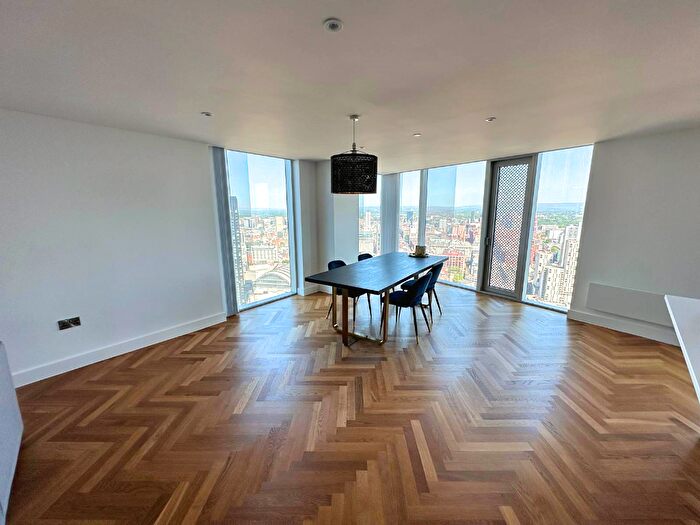 3 Bedroom Apartment To Rent In Owen Street, Manchester, Greater Manchester, M15