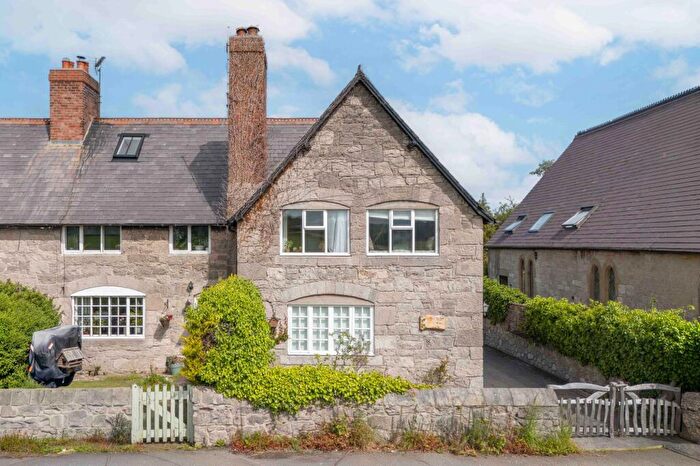 3 Bedroom End Of Terrace House For Sale In Rhuddlan Road, St. George, LL22
