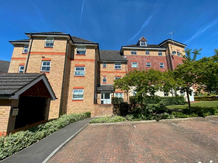 2 Bedroom Flat To Rent In Marbeck Close, Redhouse, Swindon, SN25