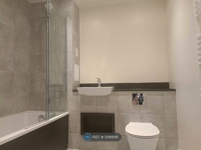 1 Bedroom Flat To Rent In London, London E17