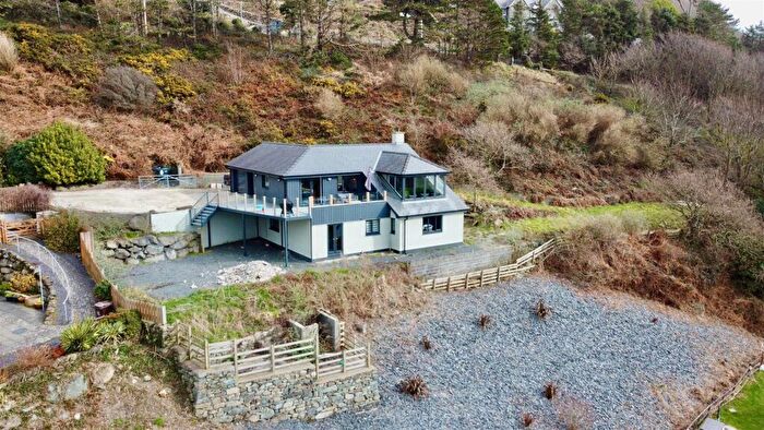 4 Bedroom Detached House For Sale In Ffridd Elin, Llanaber, Barmouth, LL42