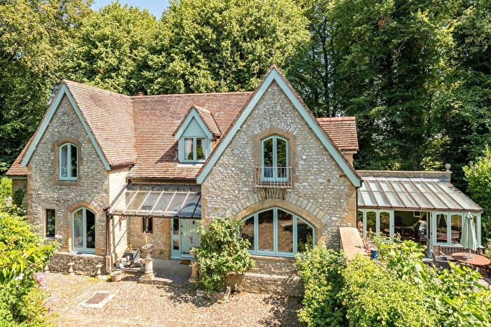 3 Bedroom Property For Sale In Hawkchurch, Axminster, EX13