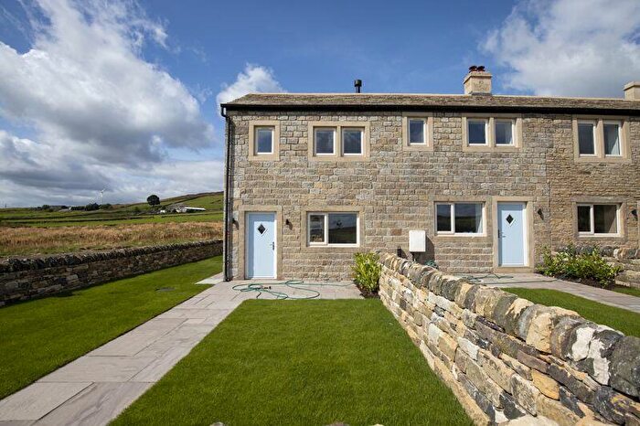 2 Bedroom Cottage For Sale In Pipits Cottage, Oaken Clough Farm, Shaws Lane, Hubberton, HX6