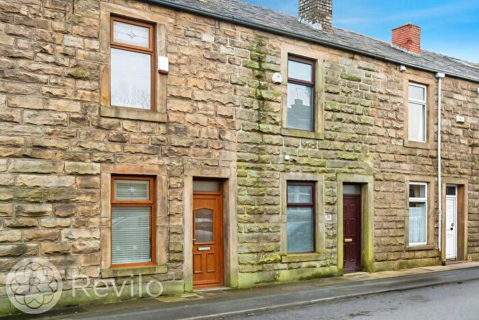 3 Bedroom Terraced House For Sale In Rochdale Road, Bacup, OL13