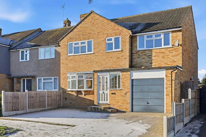 5 Bedroom Semi Detached House For Sale In Heath Drive, Chelmsford, CM2