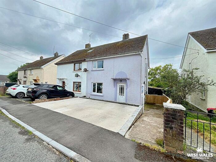 3 Bedroom Semi-Detached House For Sale In Dwrbach, SA65