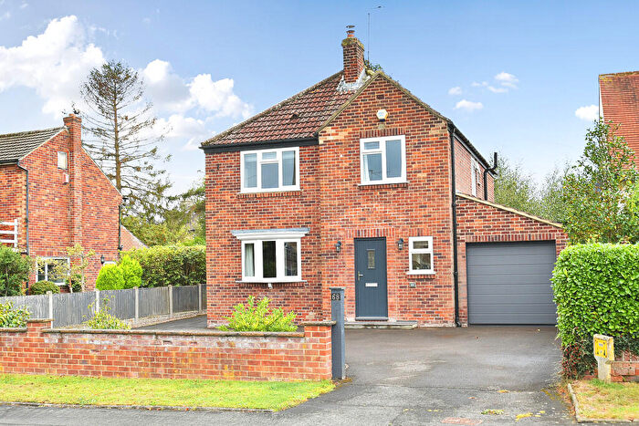 4 Bedroom Detached House For Sale In Moor Close, Killinghall, Harrogate, HG3
