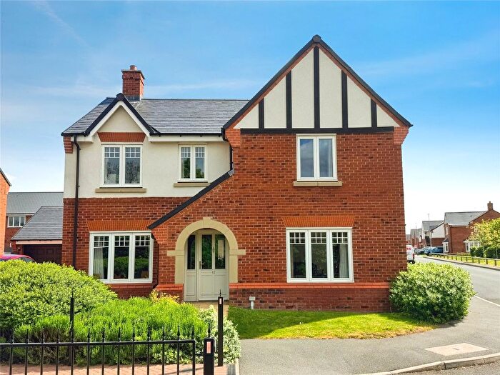 4 Bedroom Detached House For Sale In Bacopa Drive, Retford, Nottinghamshire, DN22