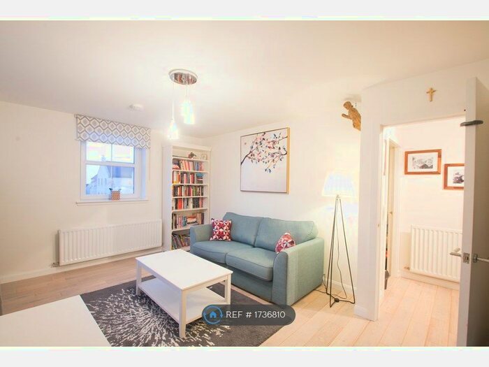 1 Bedroom Flat To Rent In Charleston Road North, Aberdeen, AB12
