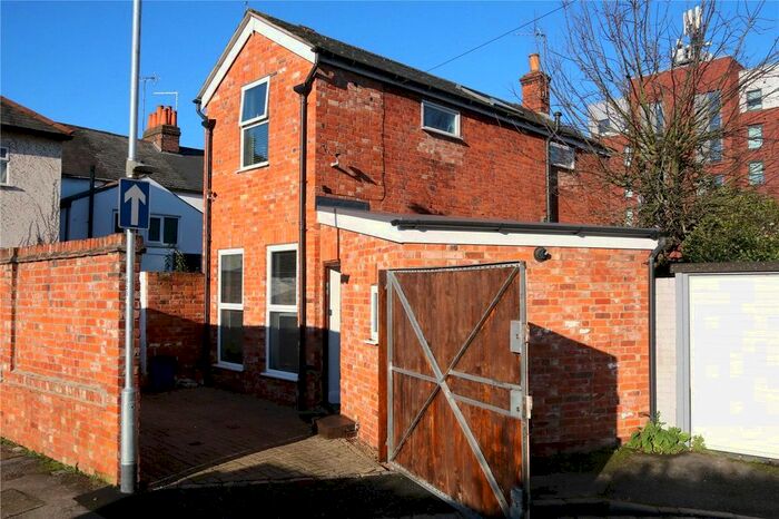 2 Bedroom Detached House To Rent In Eldon Terrace, Reading, Berkshire, RG1