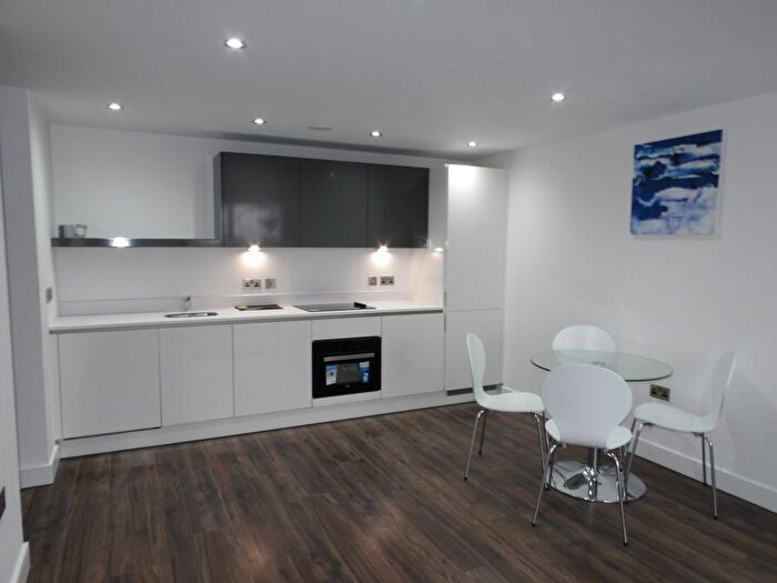 2 Bedroom Flat To Rent In Granville Lofts, Birmingham, B1