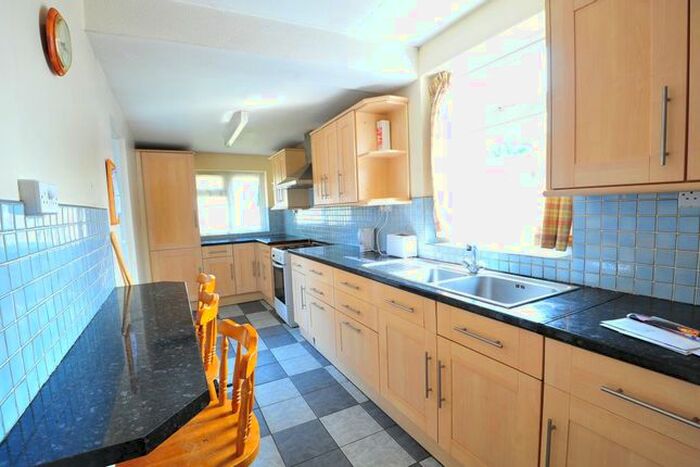 4 Bedroom End Of Terrace House To Rent In St. Georges Road, Stoke, Coventry, CV1