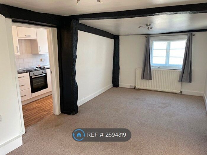 2 Bedroom Flat To Rent In Bridge Street, Knighton, LD7