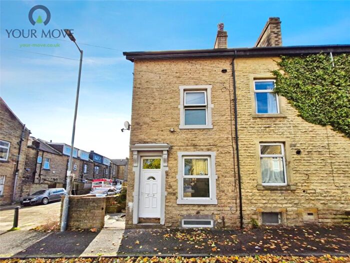 3 Bedroom Terraced House To Rent In Victoria Road, Keighley, West Yorkshire, BD21