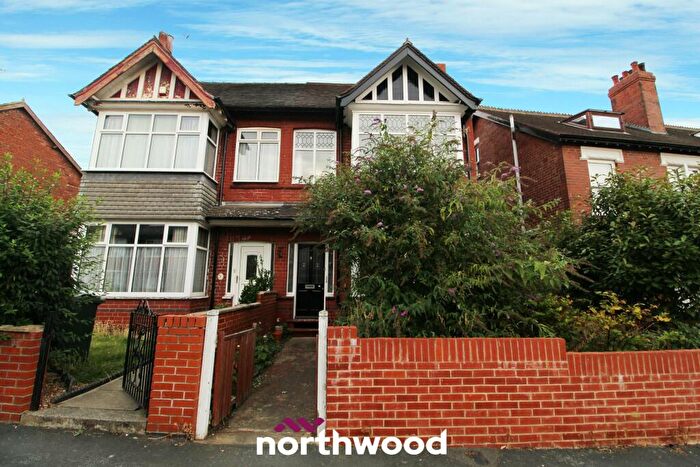 2 Bedroom Flat To Rent In Osborne Road, Town Moor, Doncaster, DN2