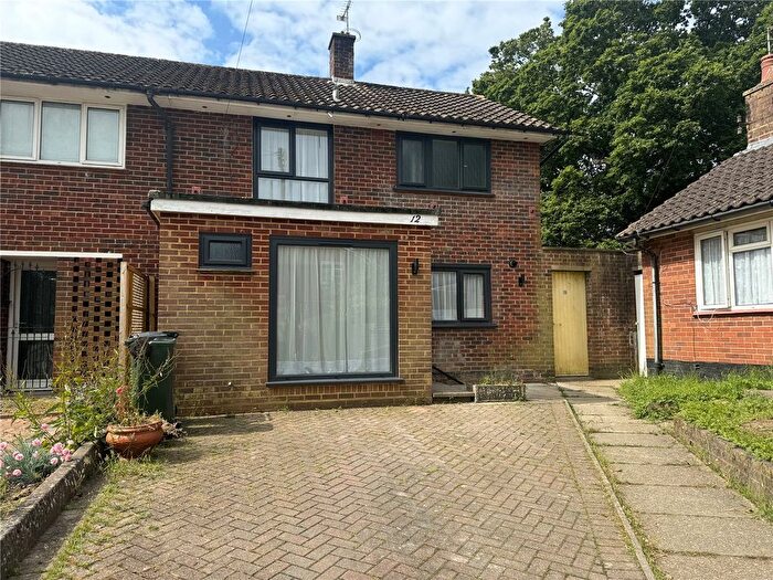2 Bedroom End Of Terrace House To Rent In Boundary Road, Crawley, West Sussex, RH10