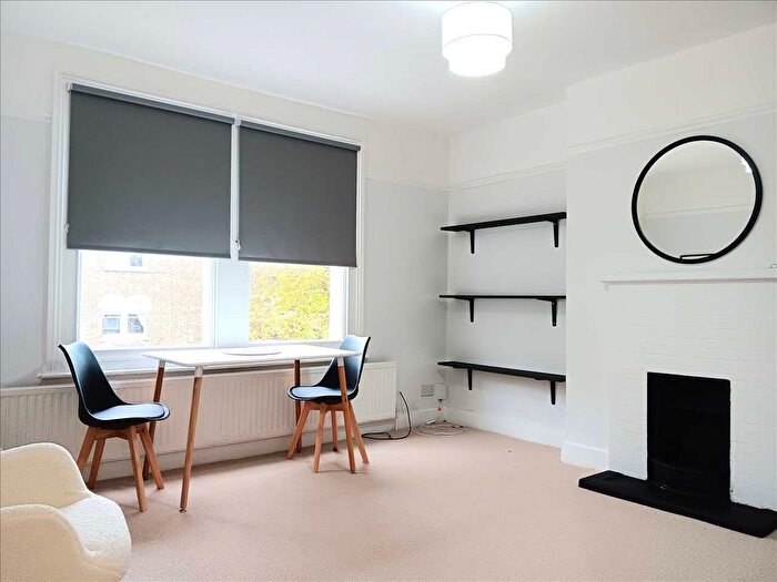 2 Bedroom Flat To Rent In Lady Margaret Road, London, N19