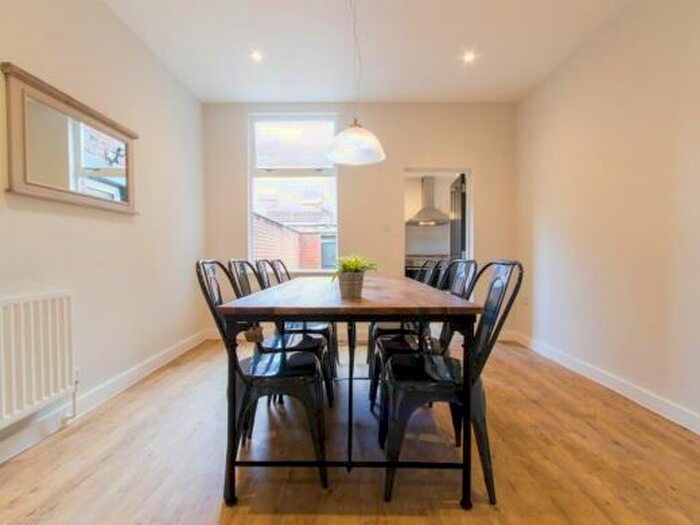 8 Bedroom Terraced House To Rent In Langdale Road, Liverpool, L15