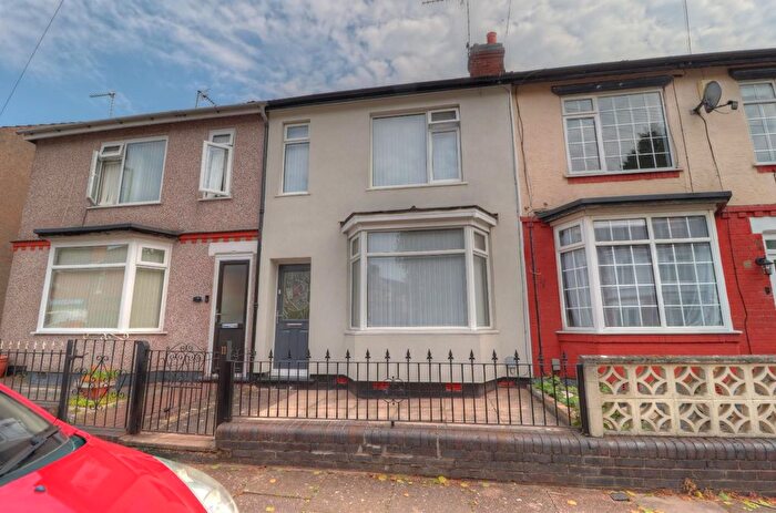 3 Bedroom Semi-Detached House To Rent In Harris Road, Coventry, CV3